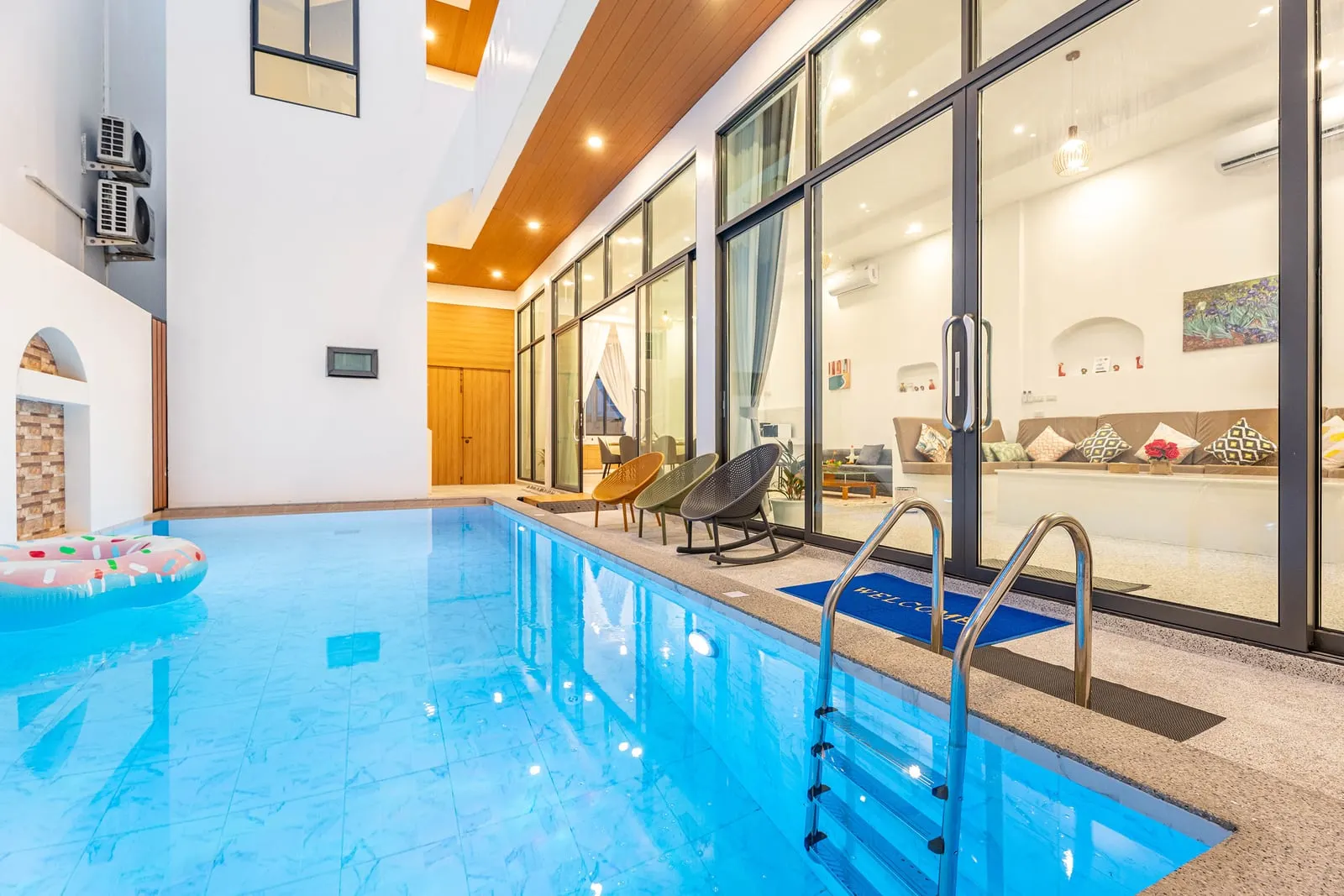 Villa C photo 3
